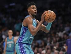 PG电子官方-雄鹿大胜黄蜂再添一胜