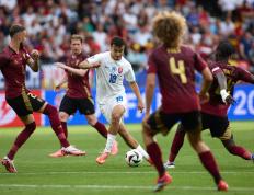 PG平台-斯洛伐克队在国际体育赛中展现实力