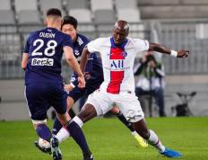 PG电子官网入口-队友团结一心，共同击败对手