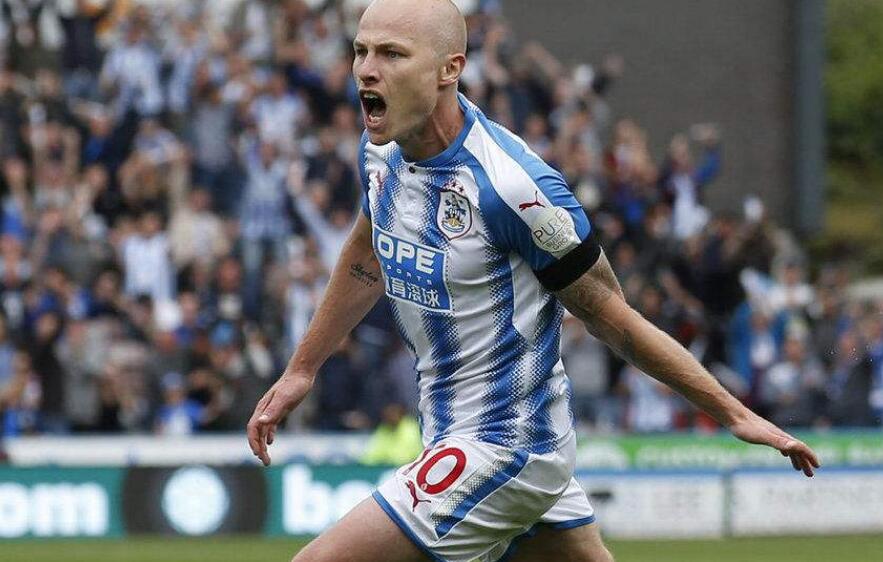 PG Soft Gaming-南安普顿客场逆袭哈德斯菲尔德,继续保持联赛势头