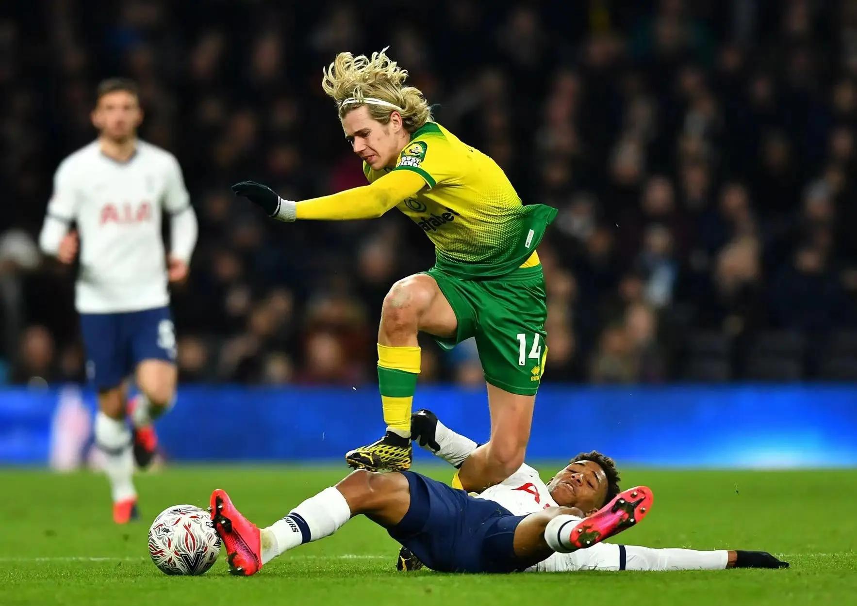 PG电子官网-利兹联主场艰难取胜,保住主场气势