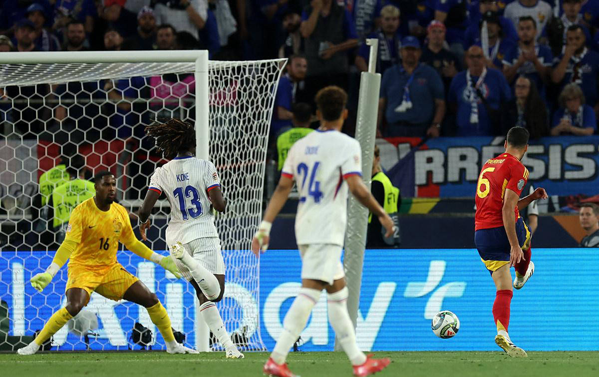 PG平台-斯洛伐克队在国际体育赛中展现实力